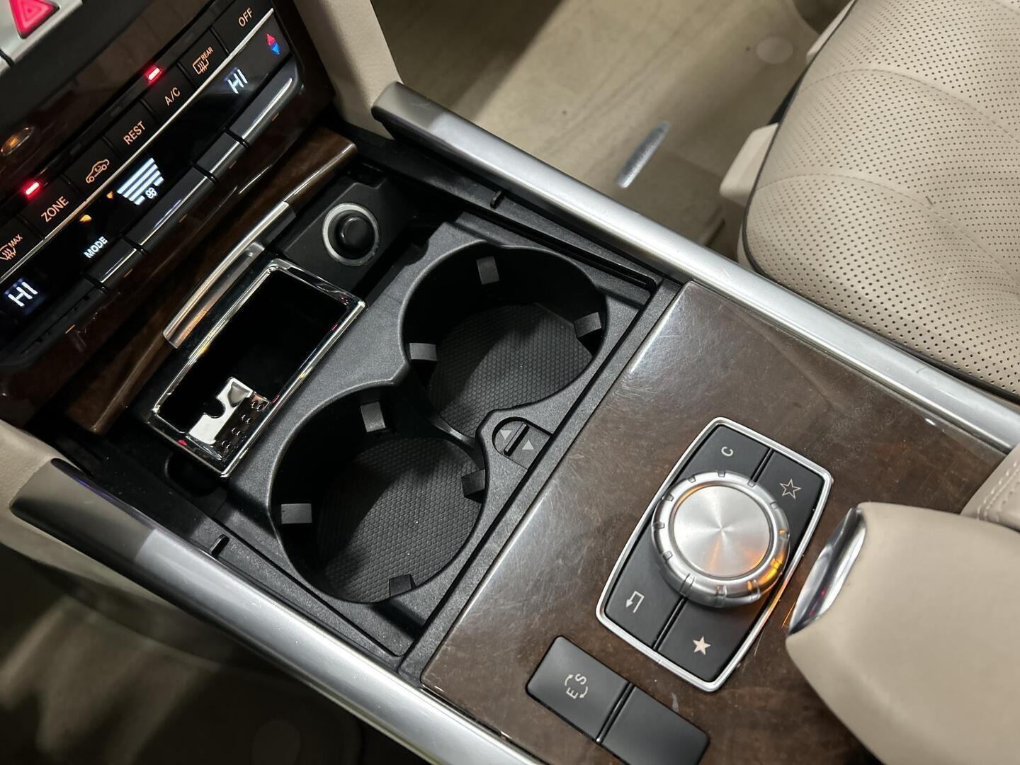 MERCEDES-BENZ E 2014