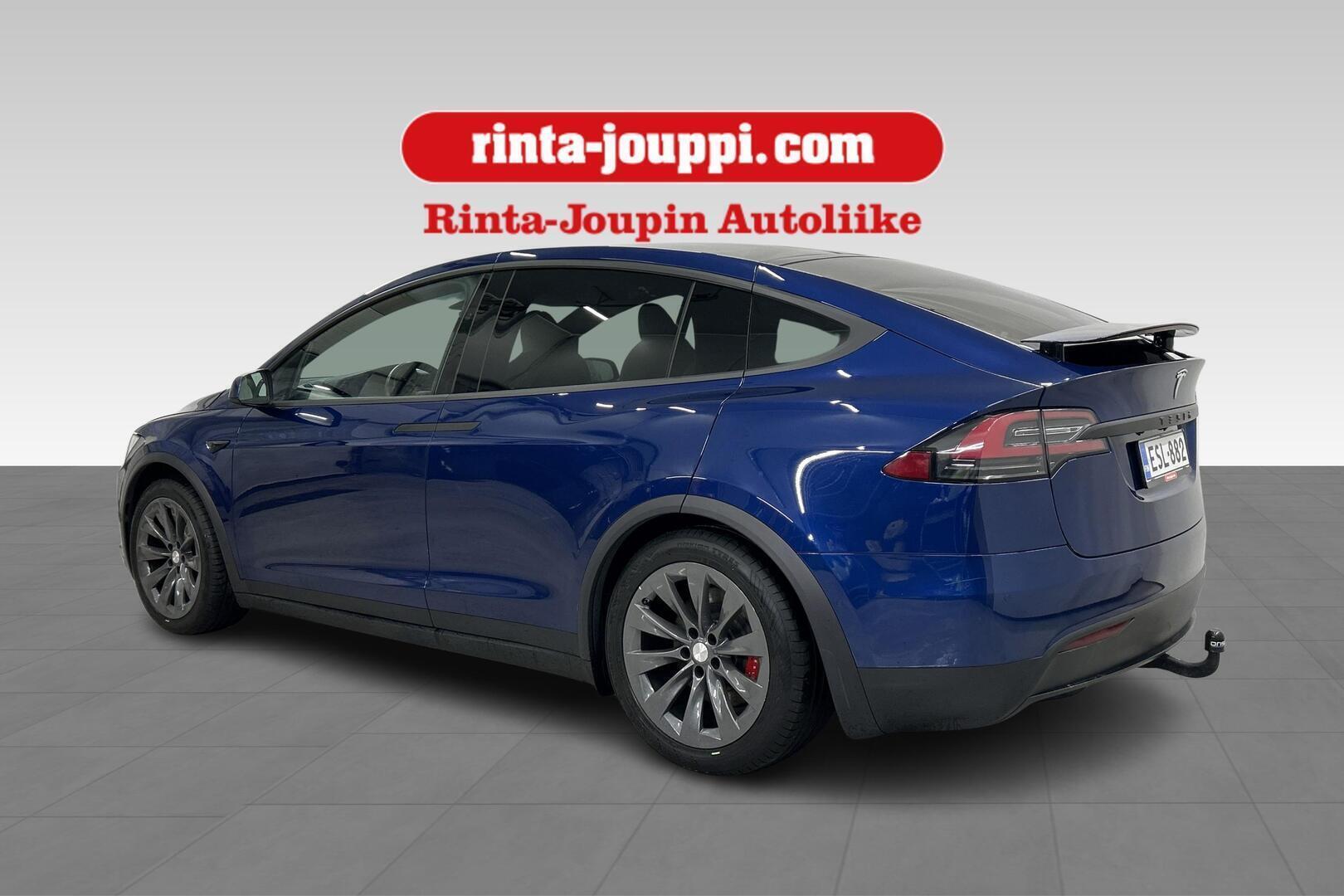 TESLA Model X 2020
