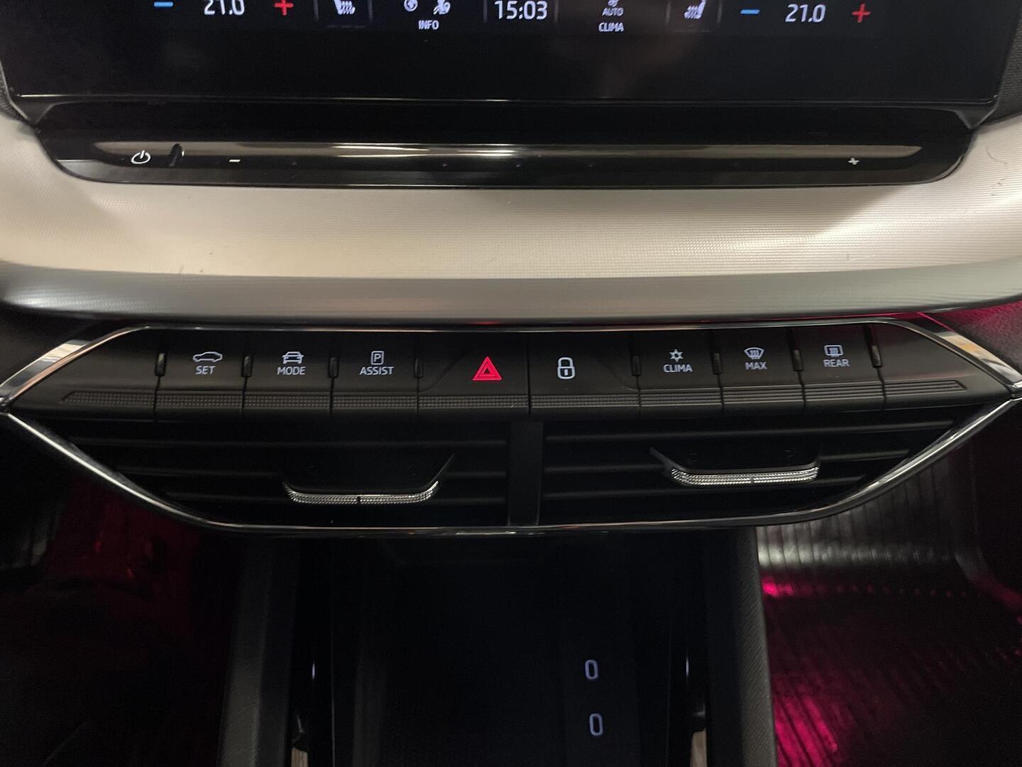 SKODA Octavia 2021