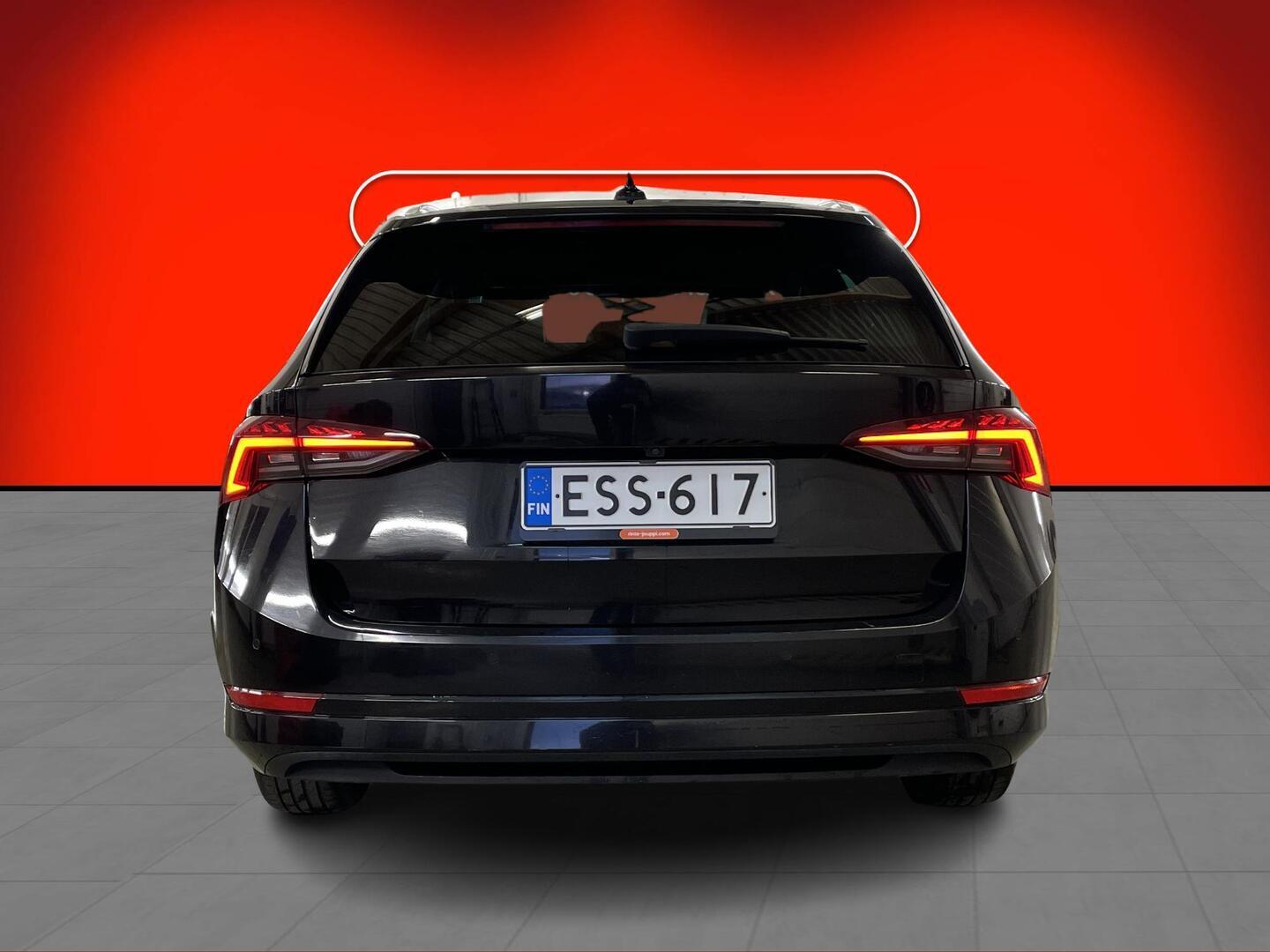 SKODA Octavia 2021