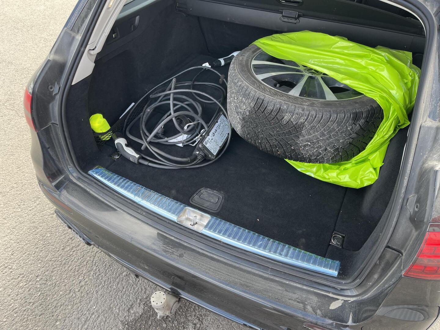 MERCEDES-BENZ E 2020