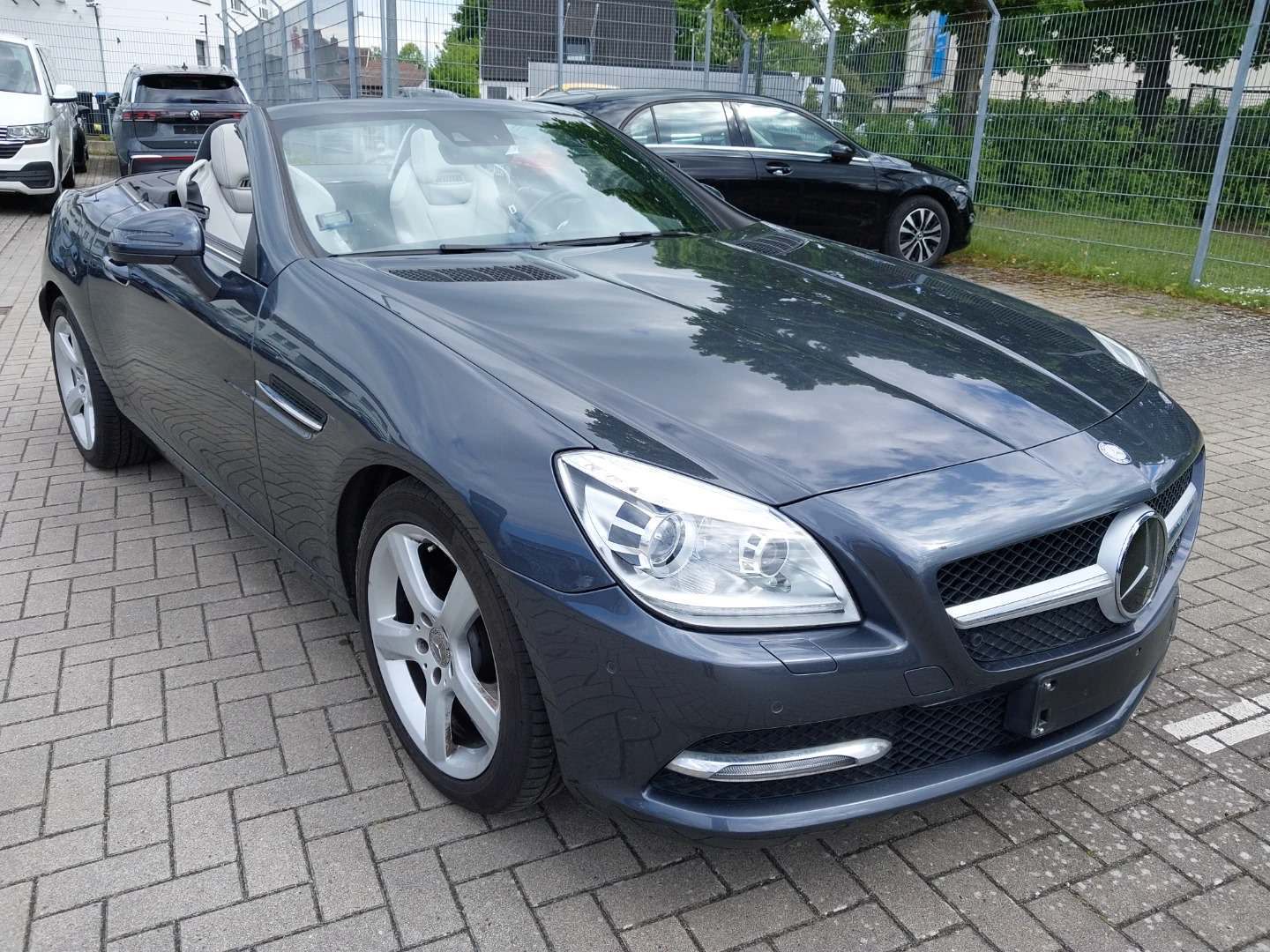 MERCEDES-BENZ SLK 2012