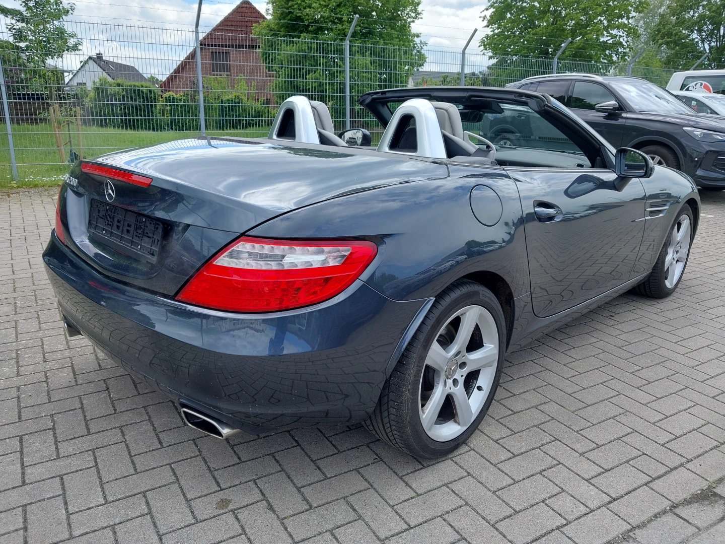 MERCEDES-BENZ SLK 2012