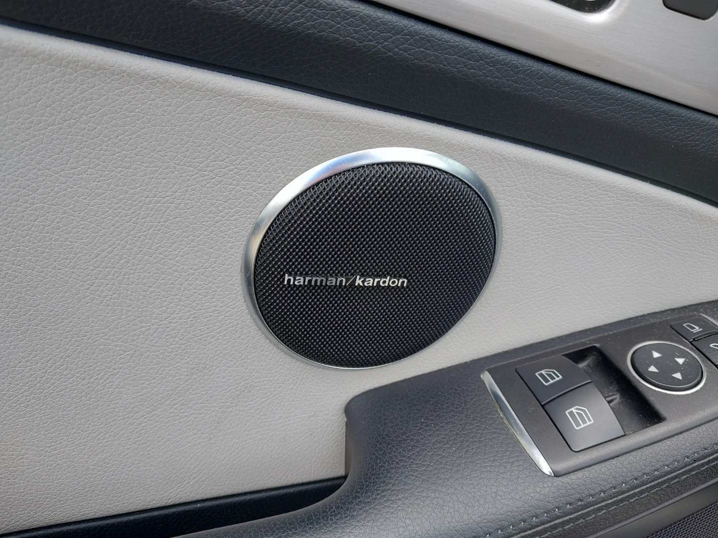 MERCEDES-BENZ SLK 2012
