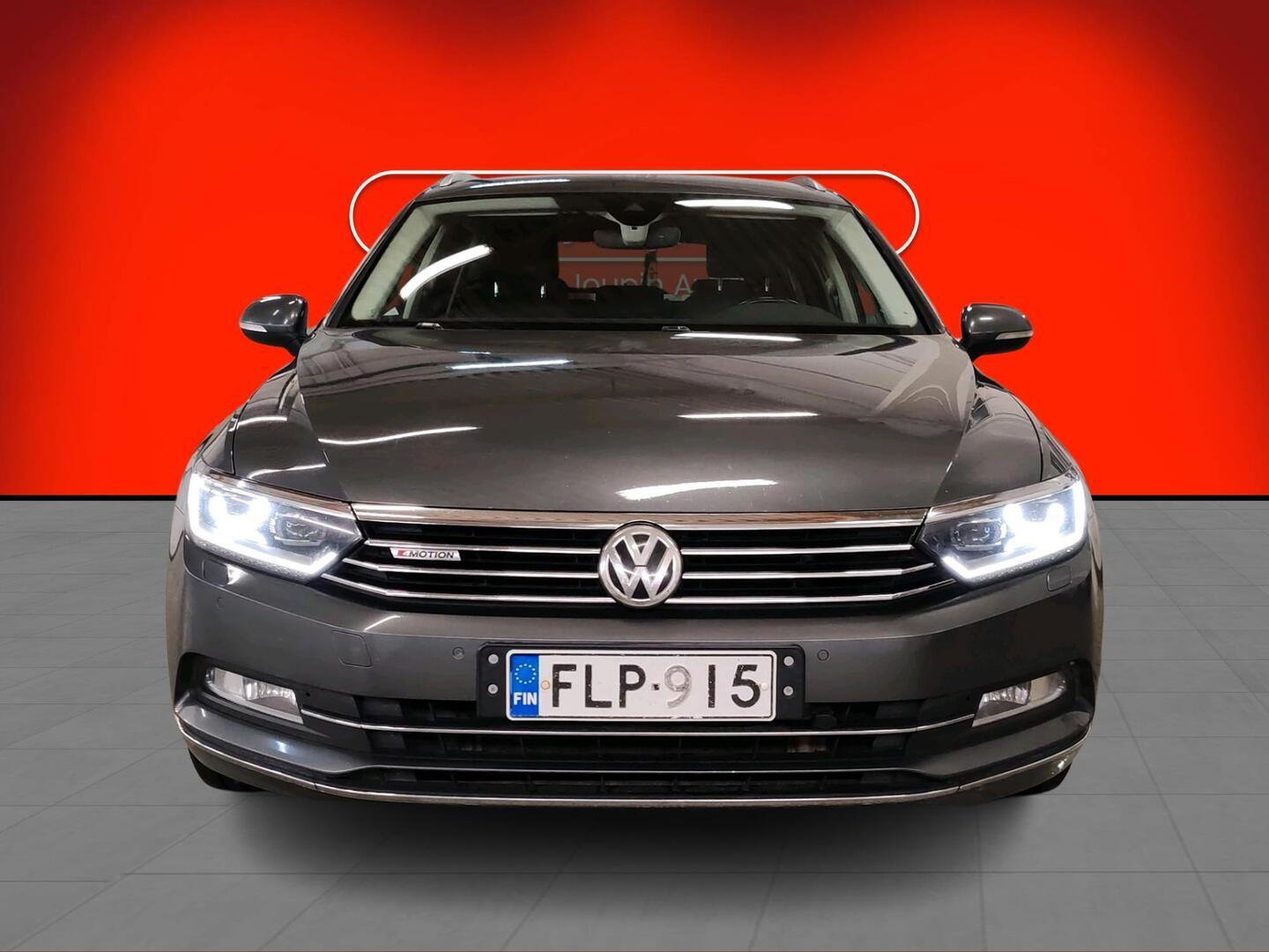 VOLKSWAGEN Passat 2015