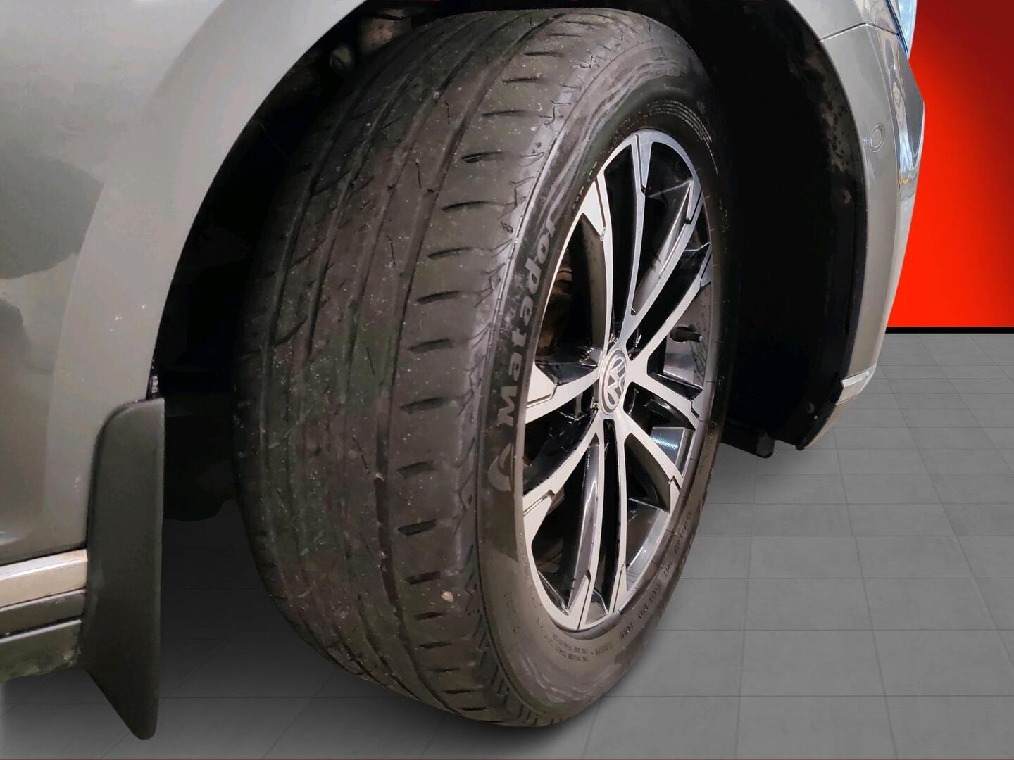 VOLKSWAGEN Passat 2015