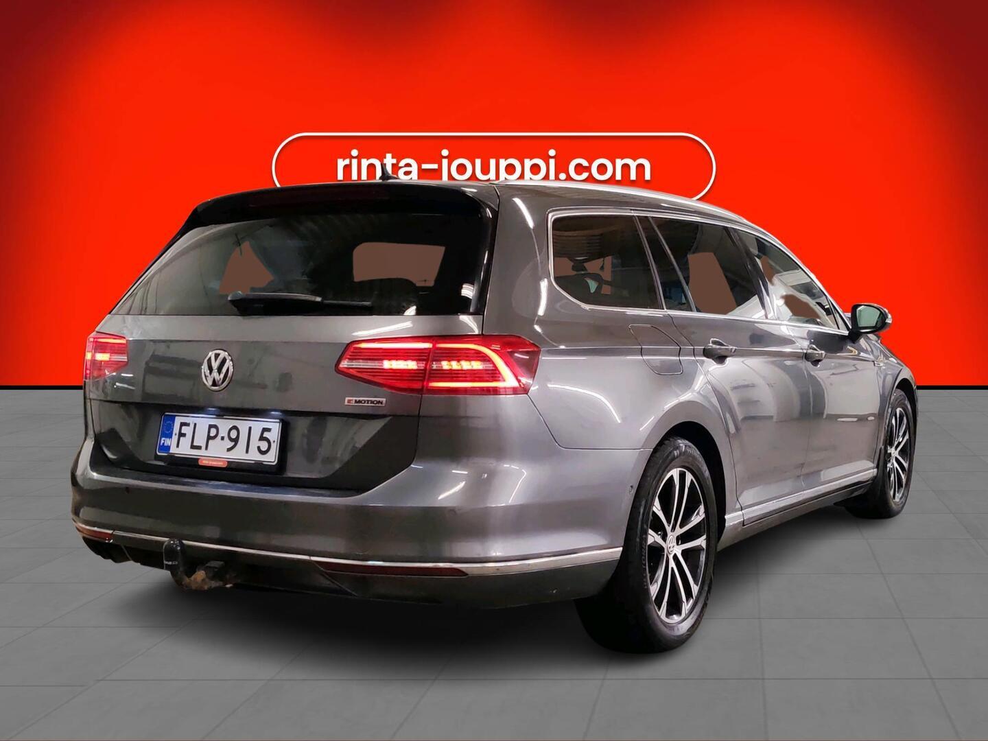 VOLKSWAGEN Passat 2015