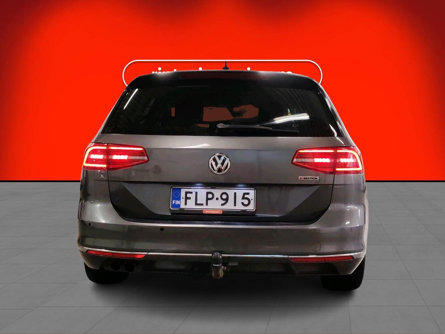 VOLKSWAGEN Passat 2015