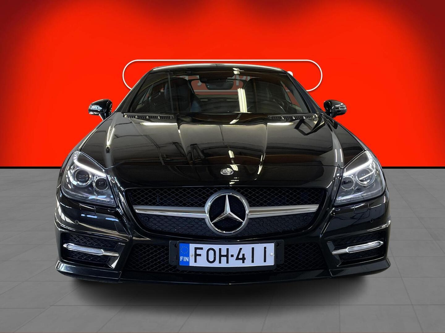 MERCEDES-BENZ SLK 2011