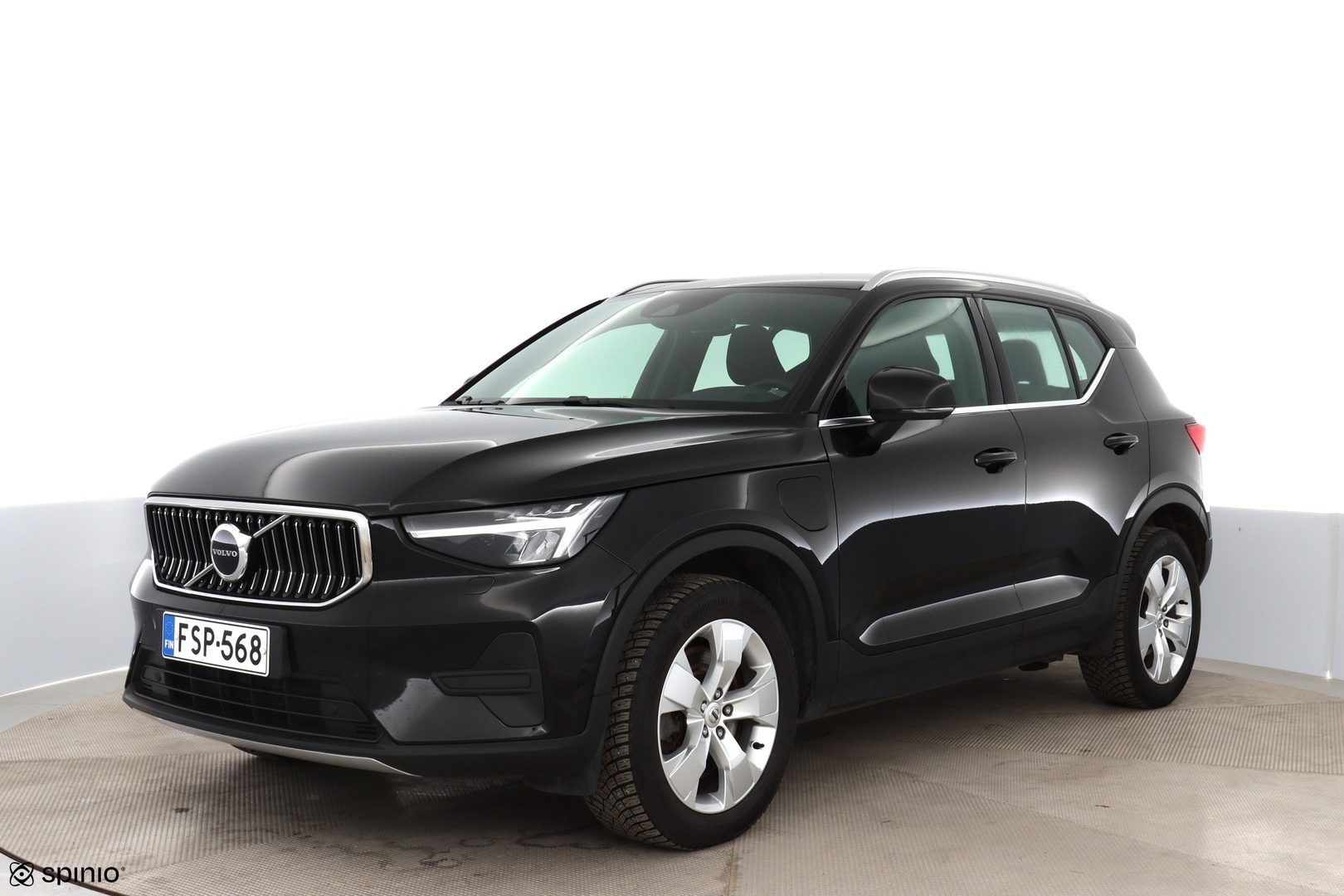 VOLVO XC40 2022