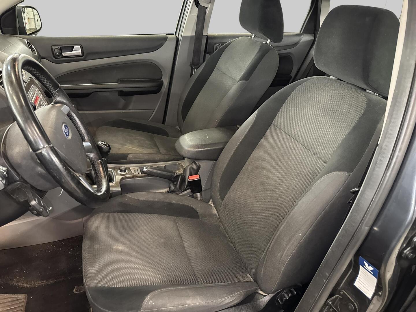 FORD Focus 2008