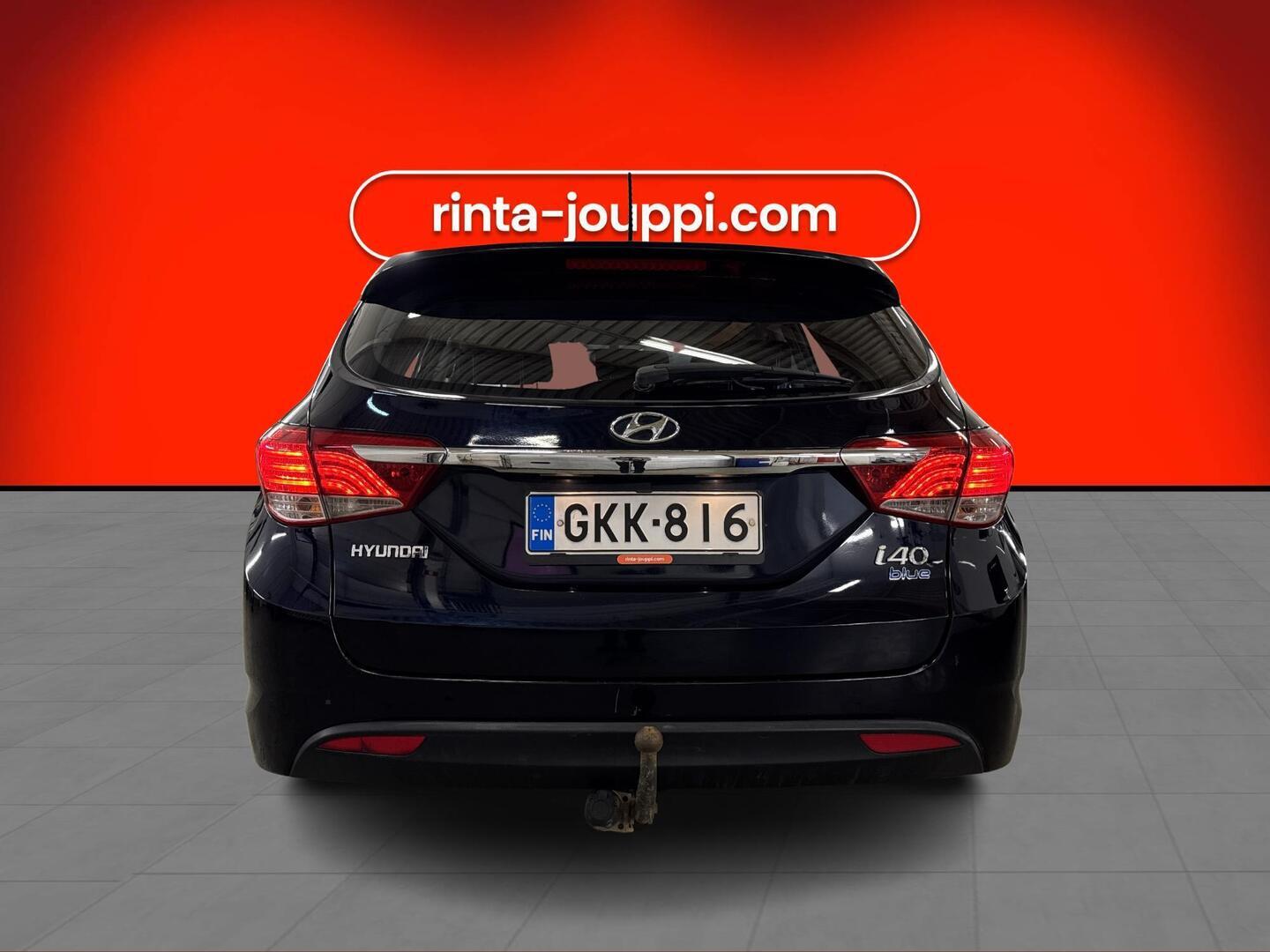 HYUNDAI i40 2012