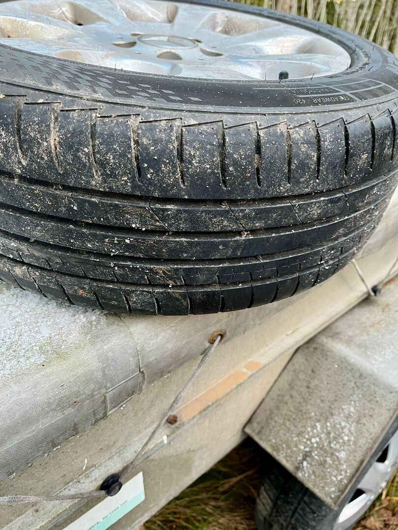 MERCEDES-BENZ C 2005