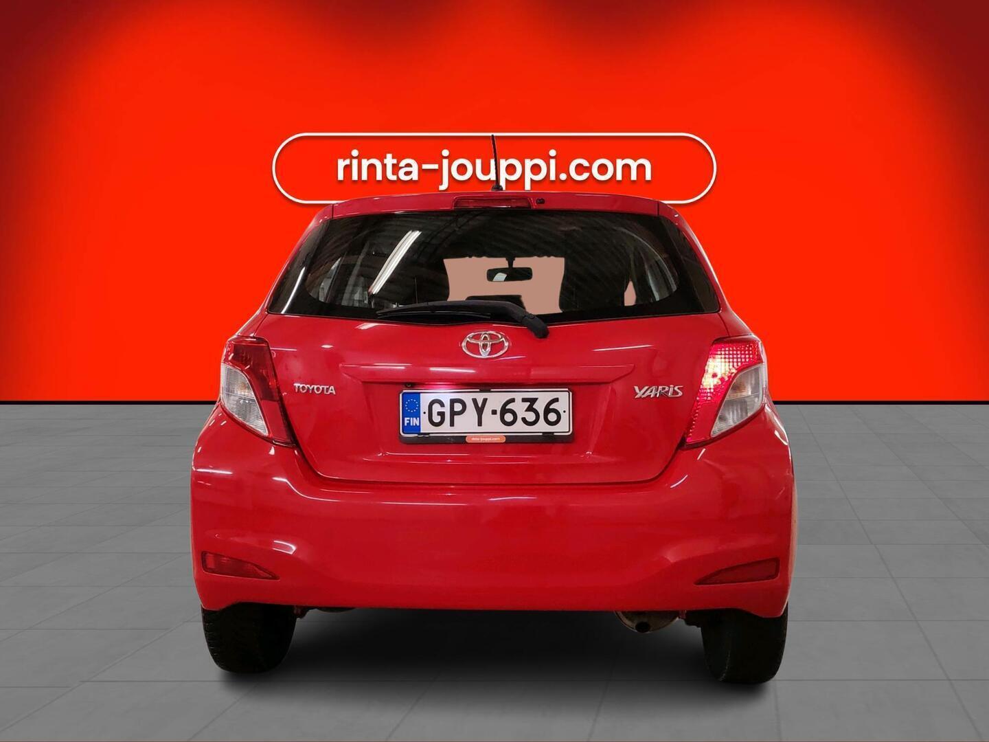 TOYOTA Yaris 2014