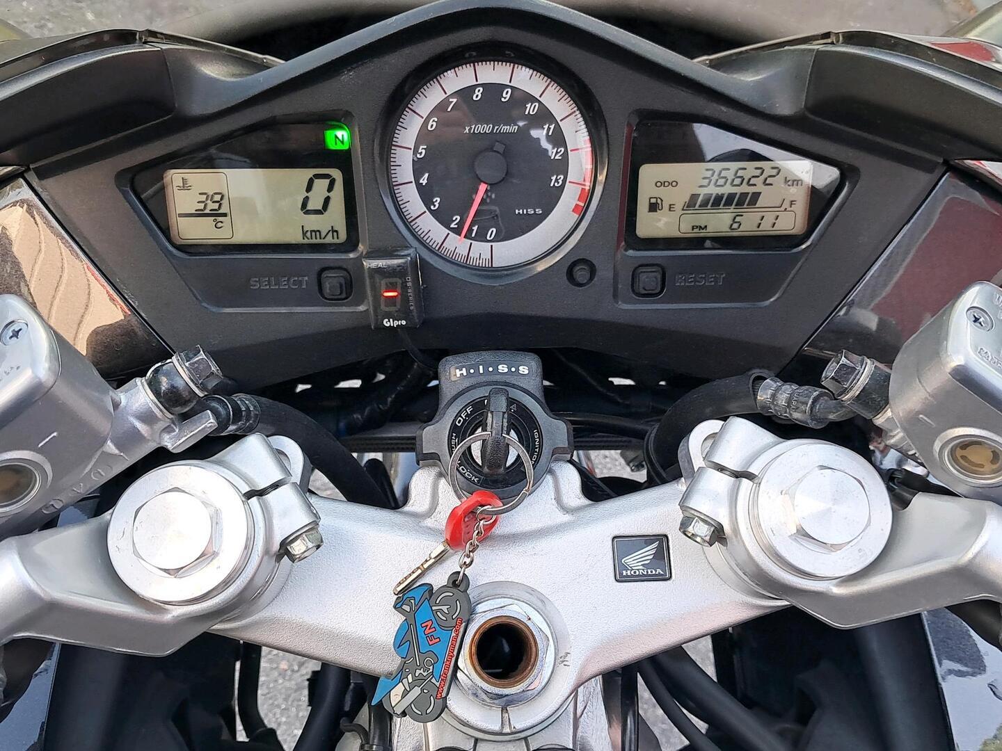 HONDA VFR 2009