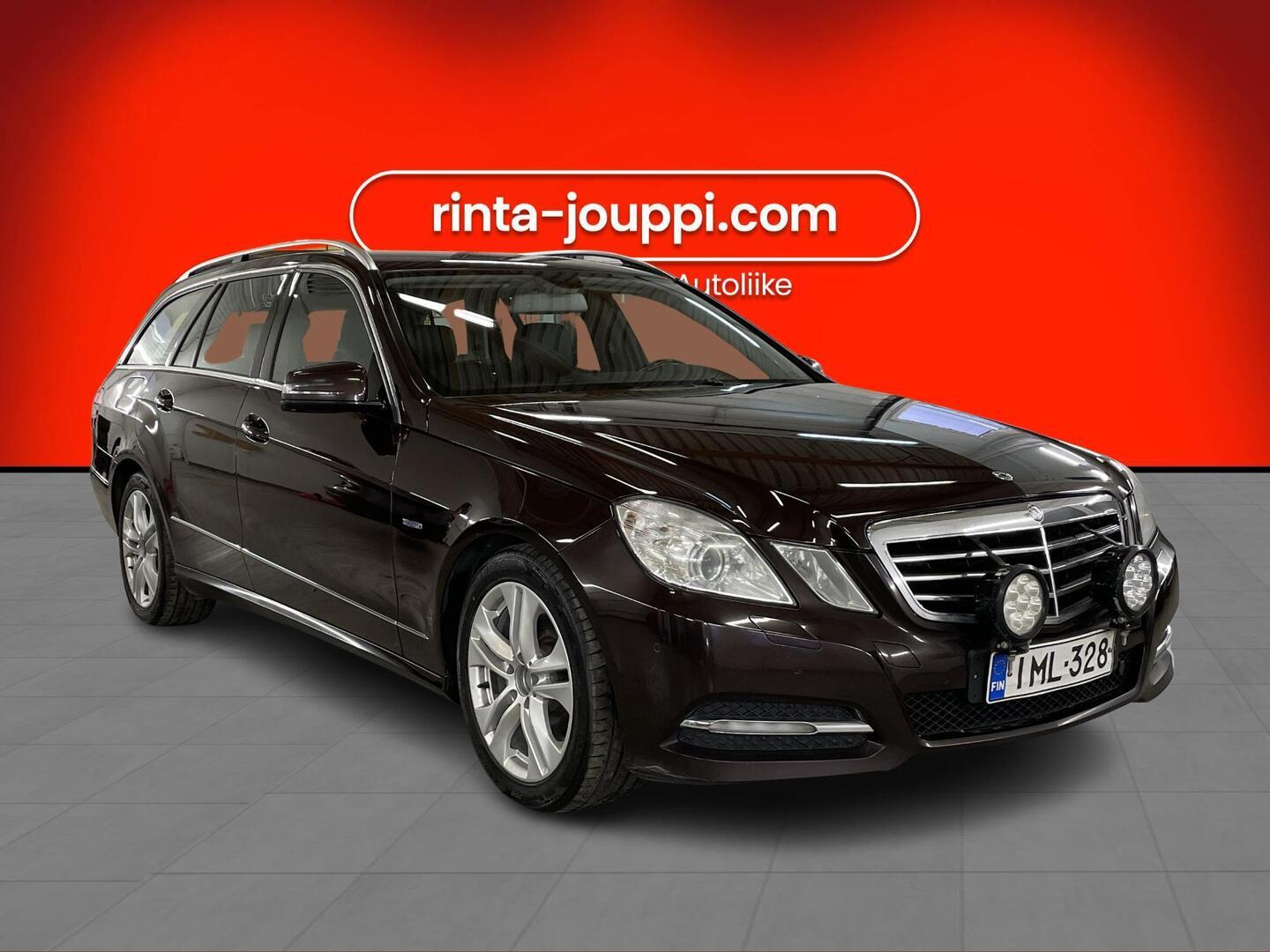 MERCEDES-BENZ E 2011
