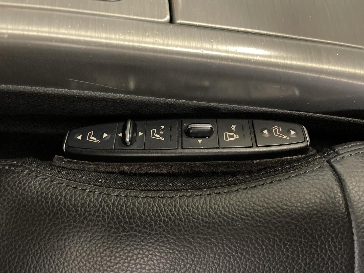 MERCEDES-BENZ E 2011