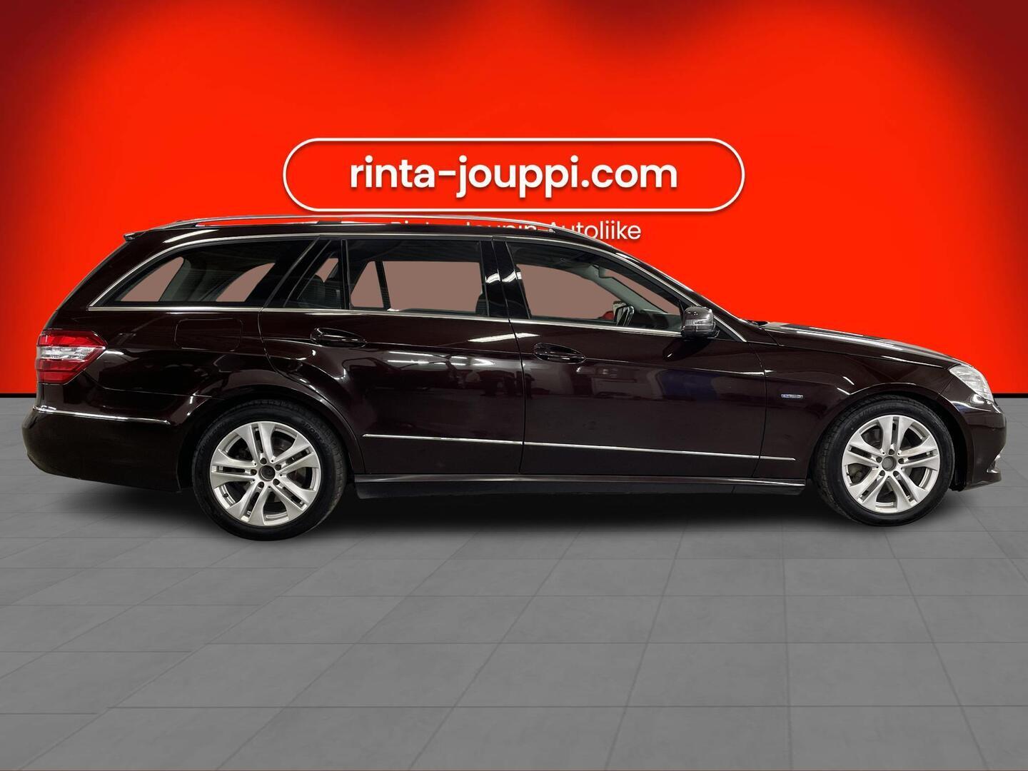 MERCEDES-BENZ E 2011