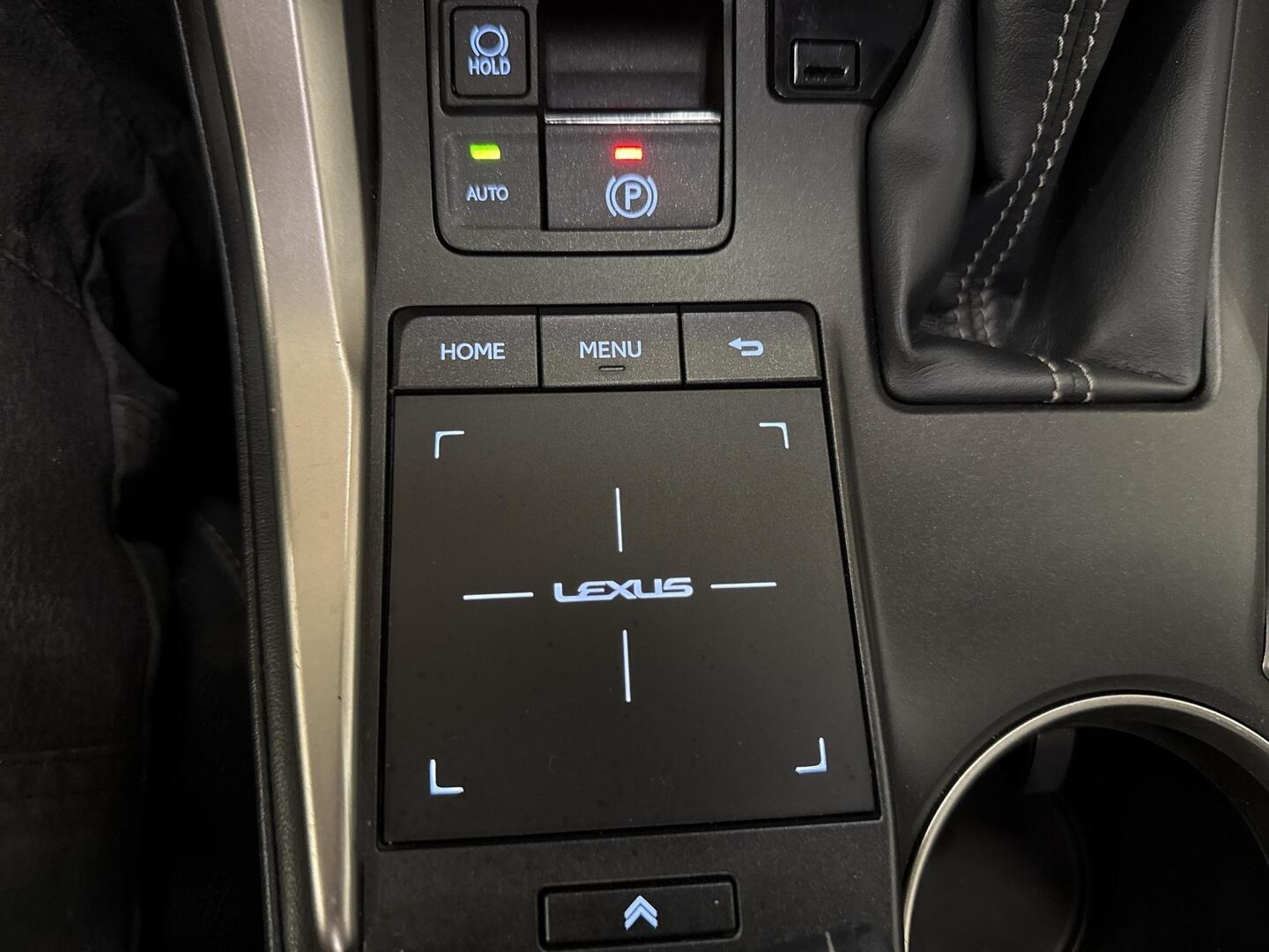 LEXUS NX 2018