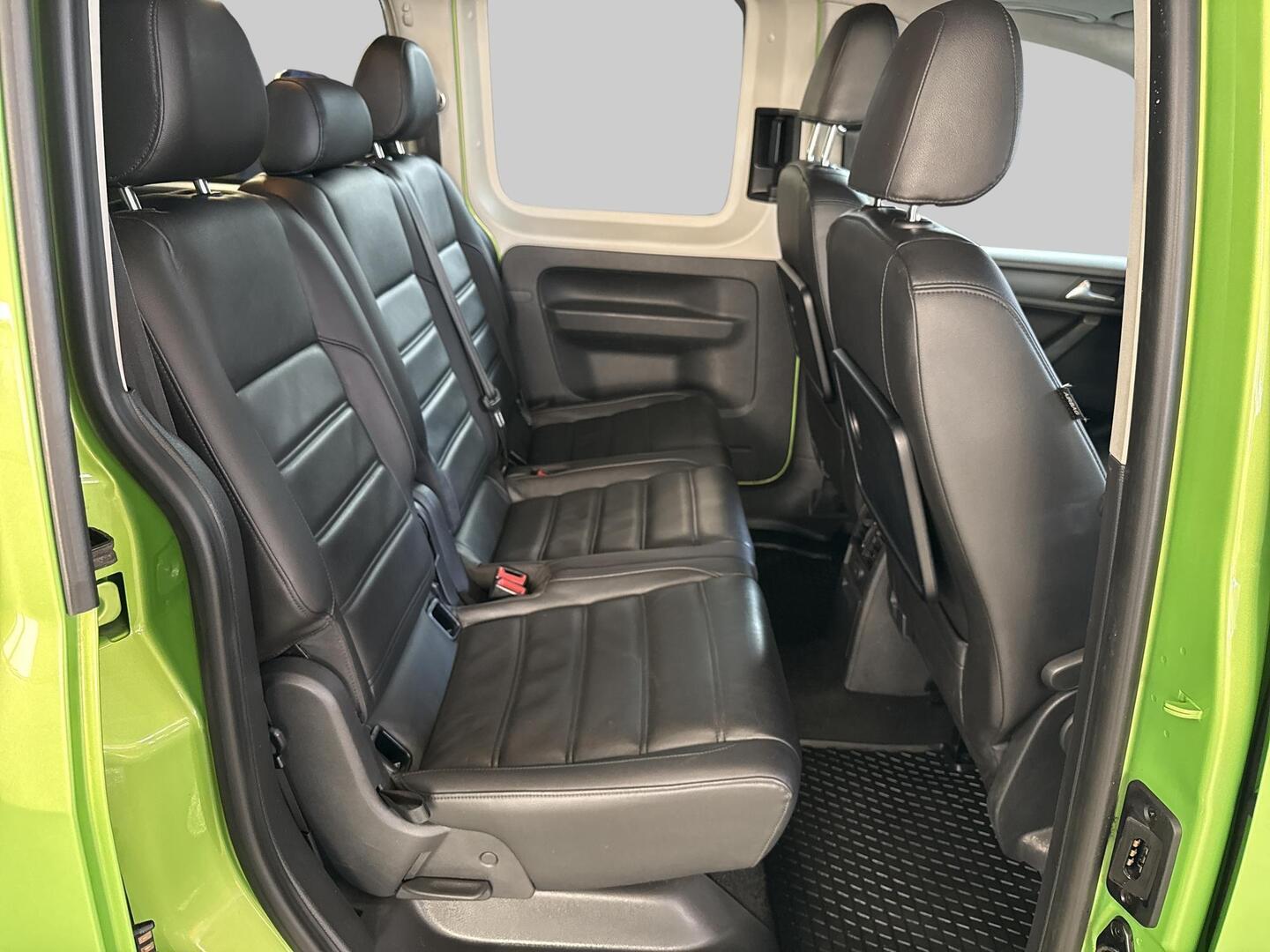 VOLKSWAGEN Caddy Maxi 2016