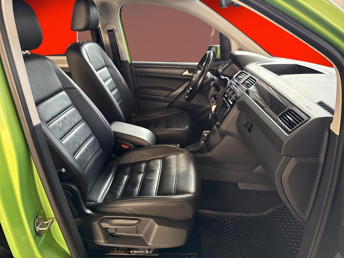 VOLKSWAGEN Caddy Maxi 2016