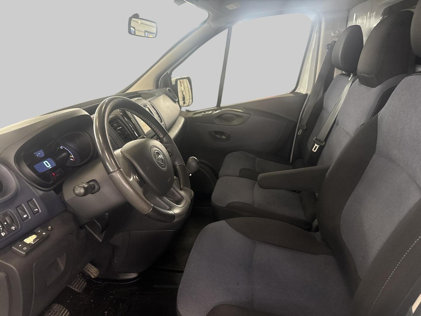 OPEL Vivaro 2017