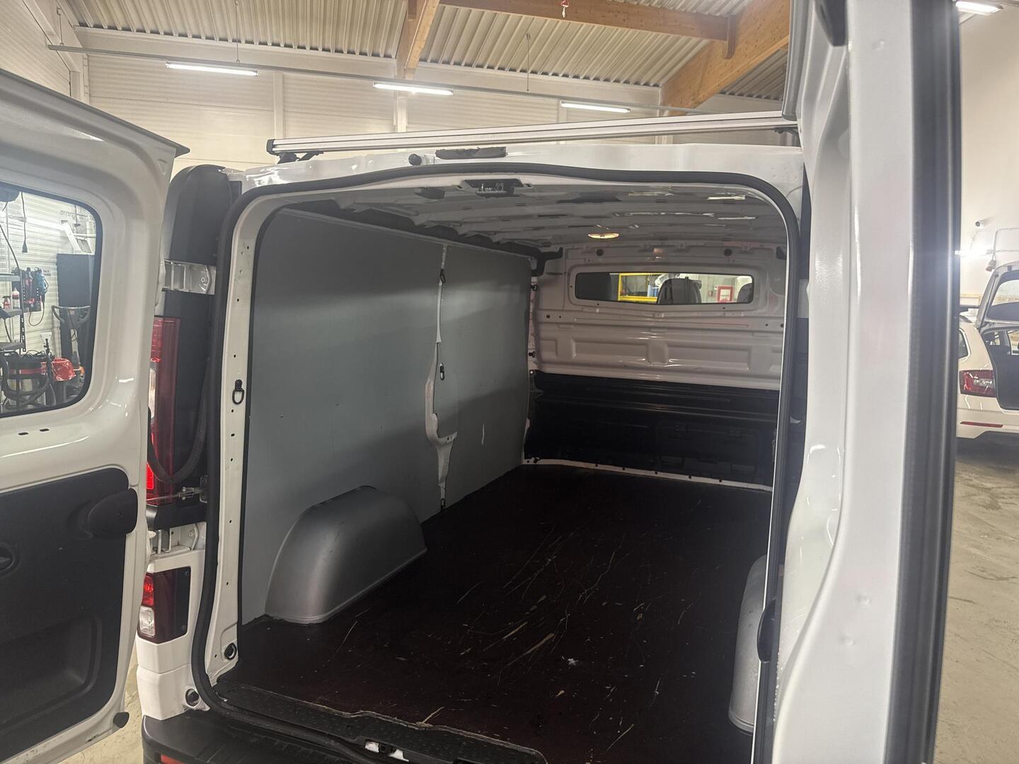 OPEL Vivaro 2017
