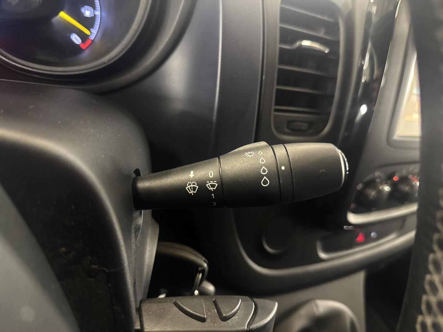 OPEL Vivaro 2017