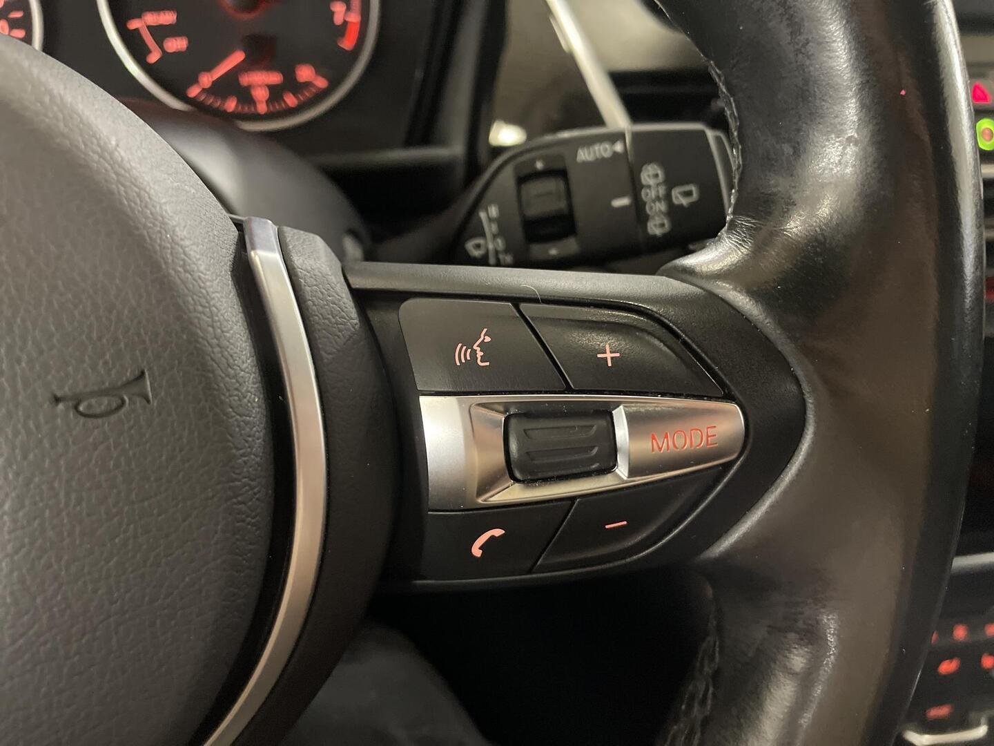 BMW 218 2016