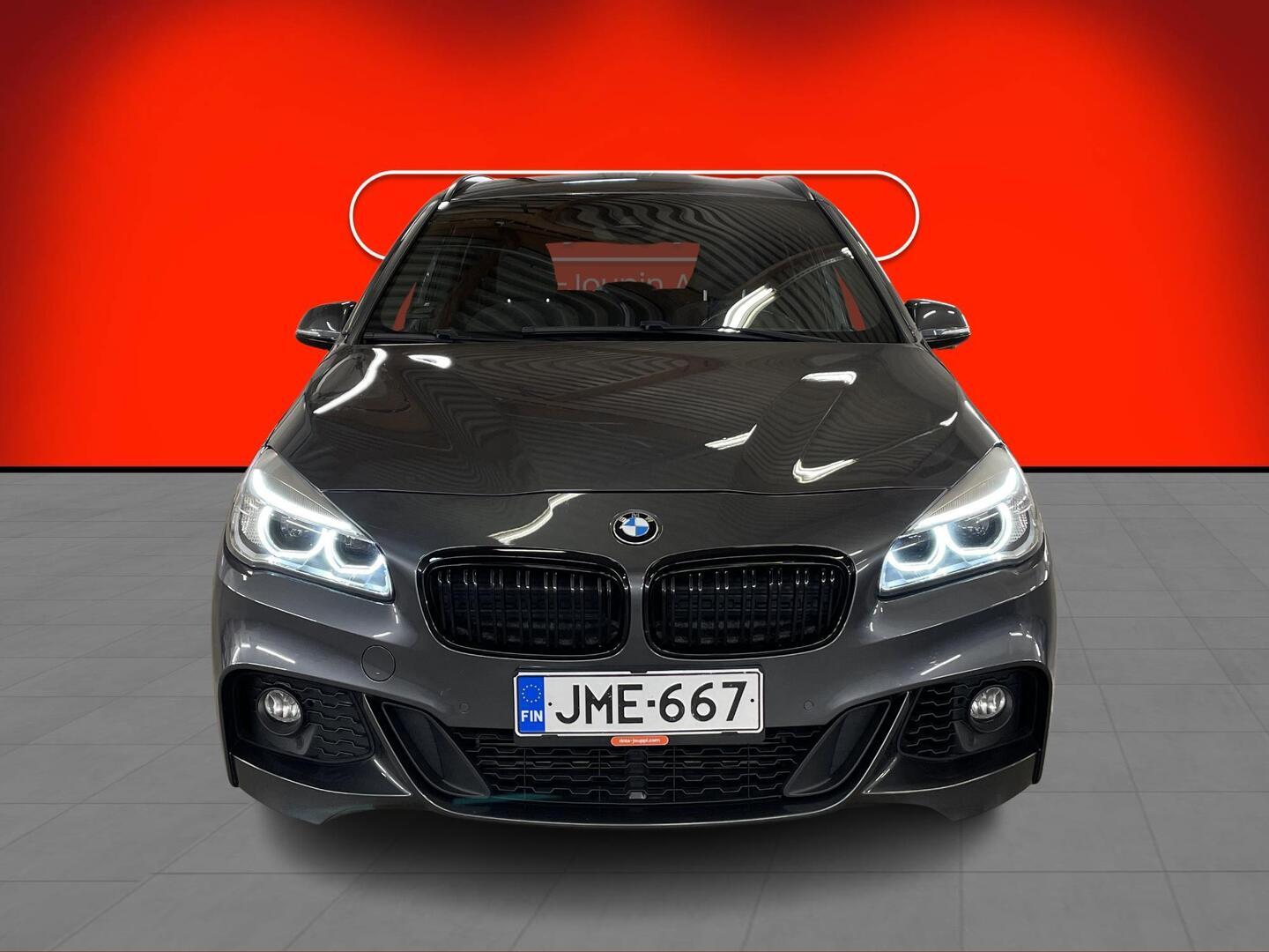 BMW 218 2016