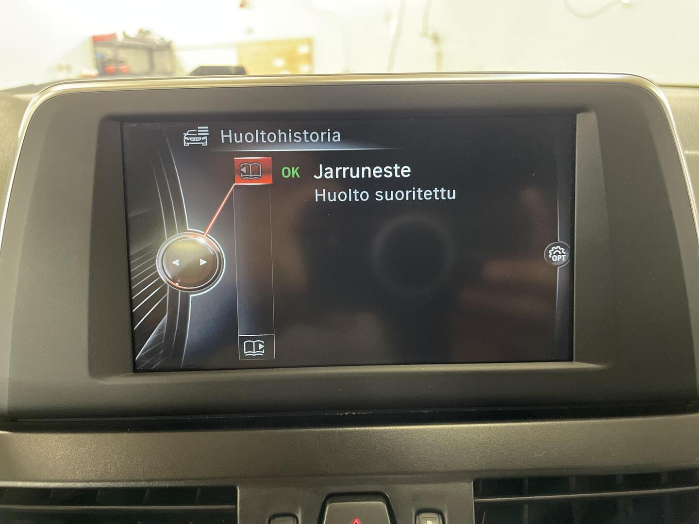 BMW 218 2016