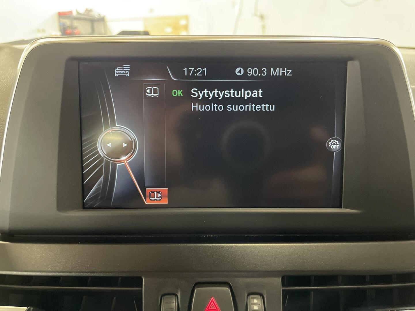 BMW 218 2016