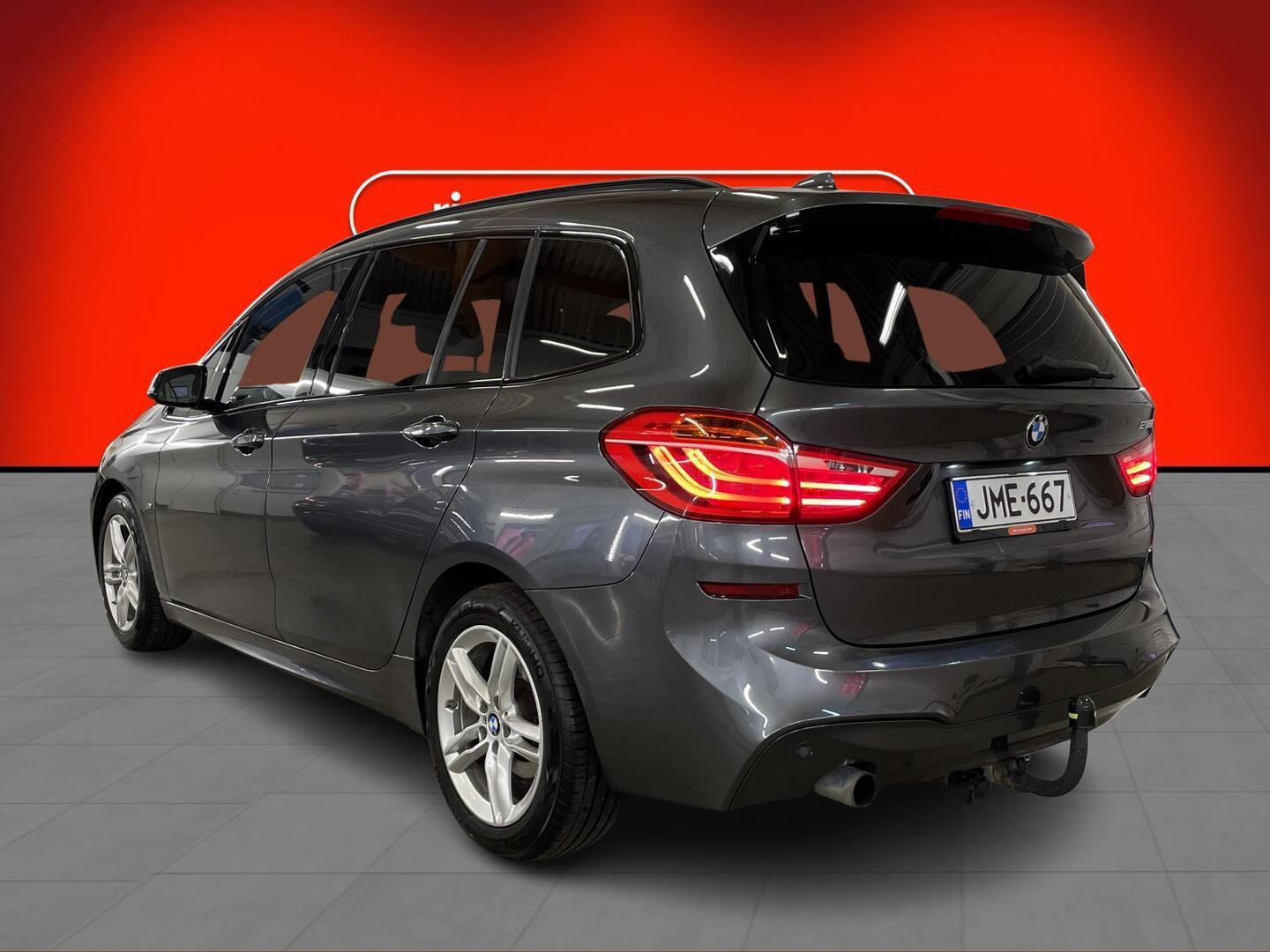 BMW 218 2016