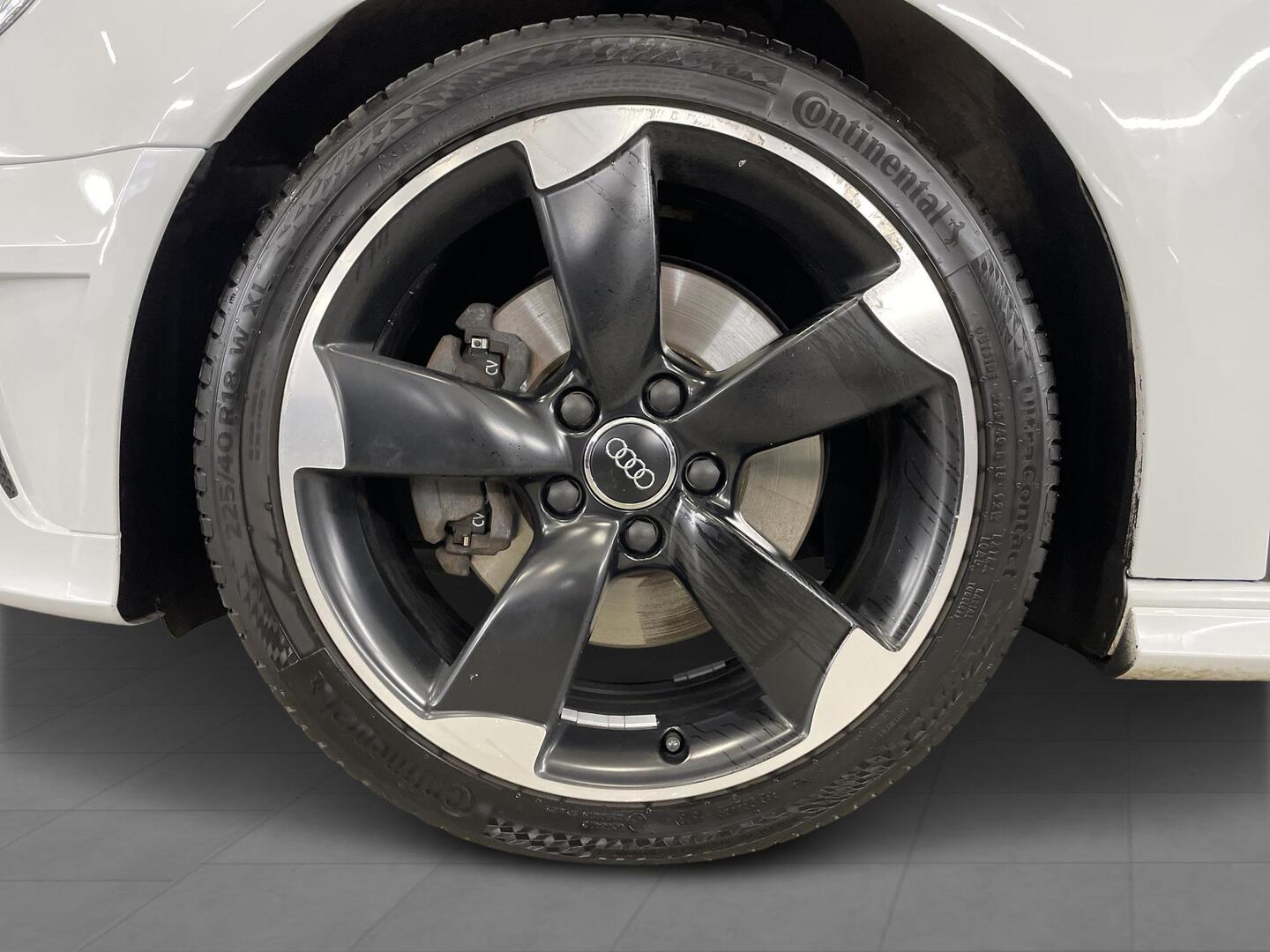 AUDI A3 2014
