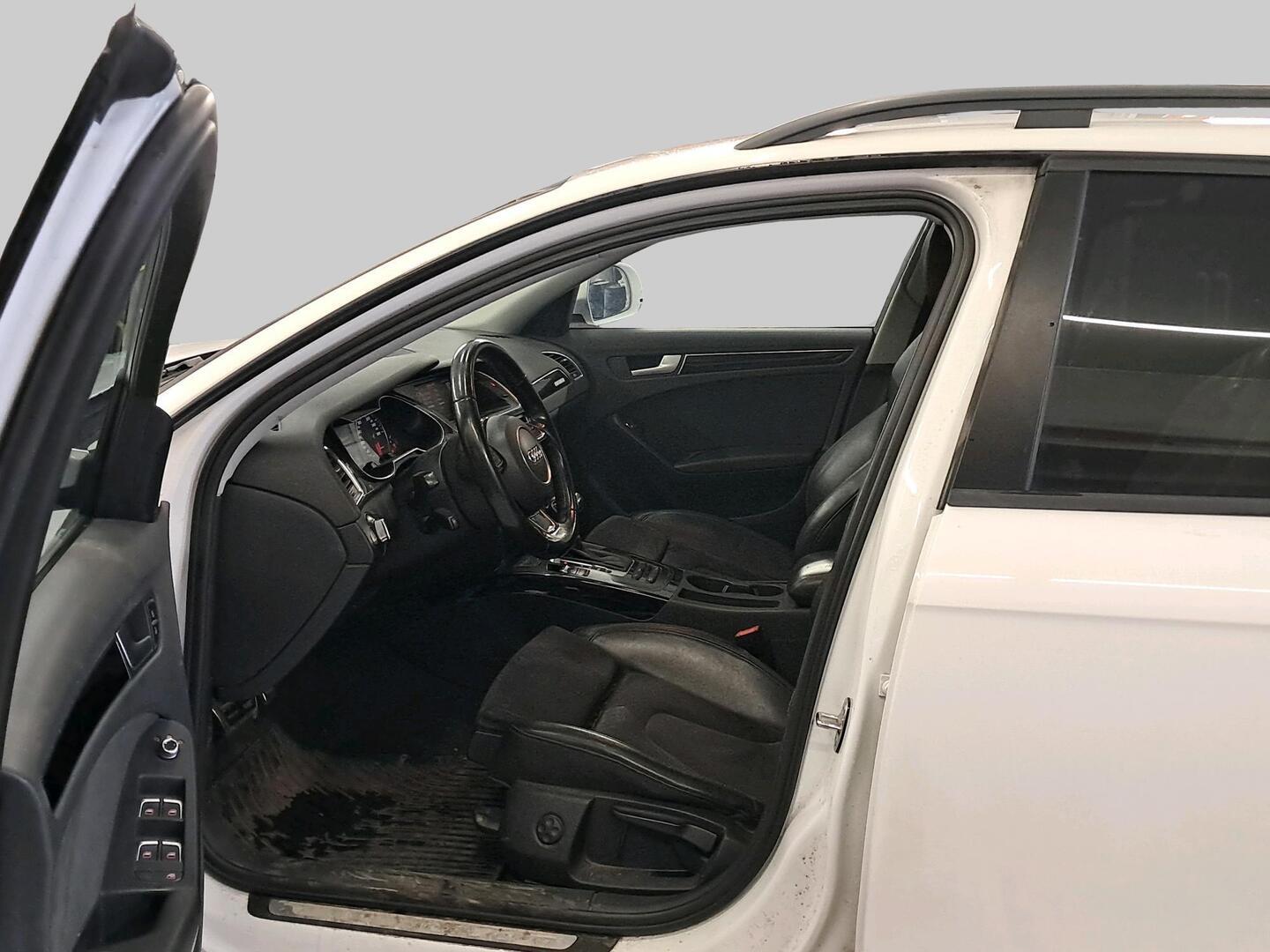 AUDI A4 allroad quattro 2014