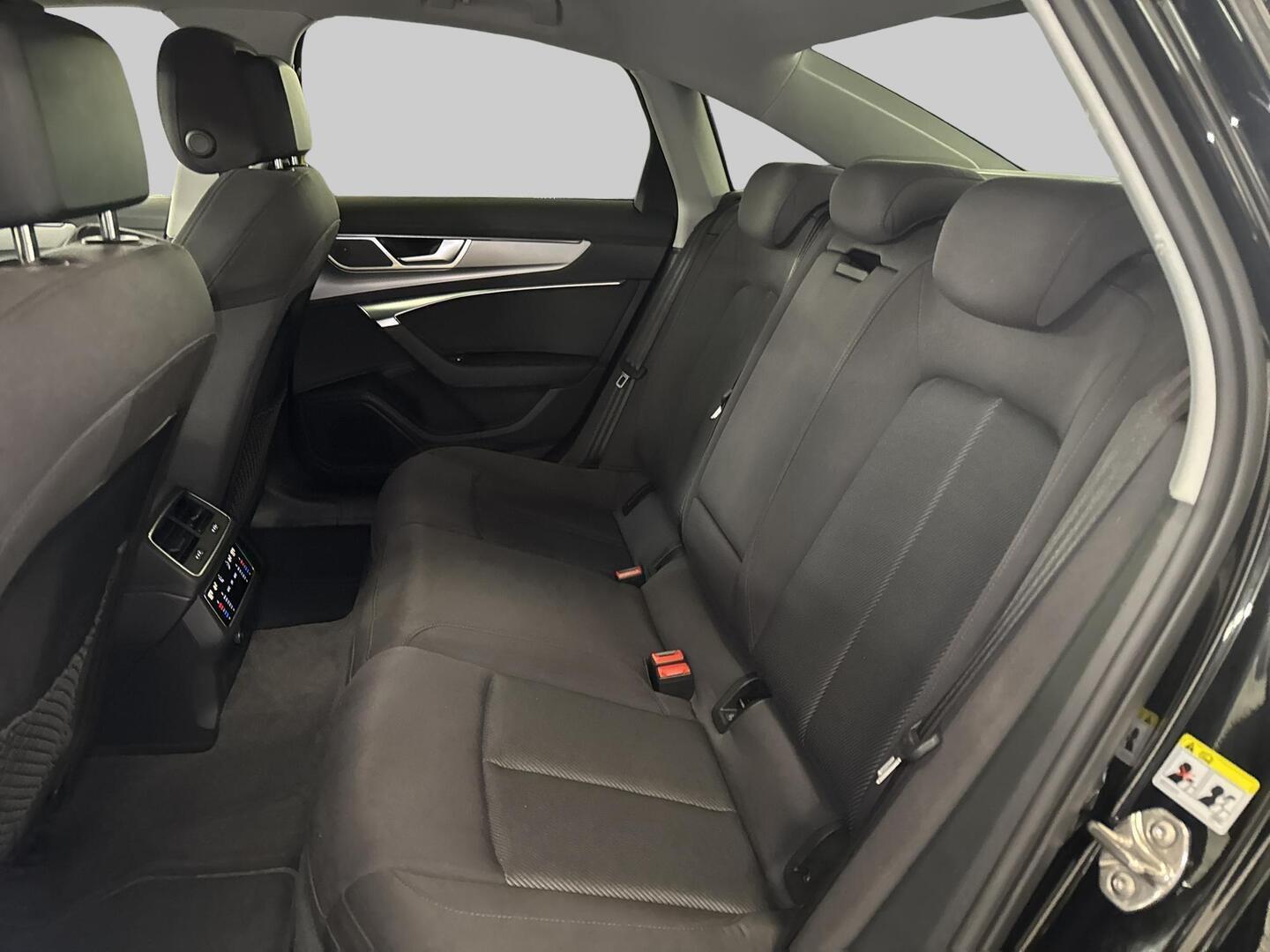 AUDI A6 2020