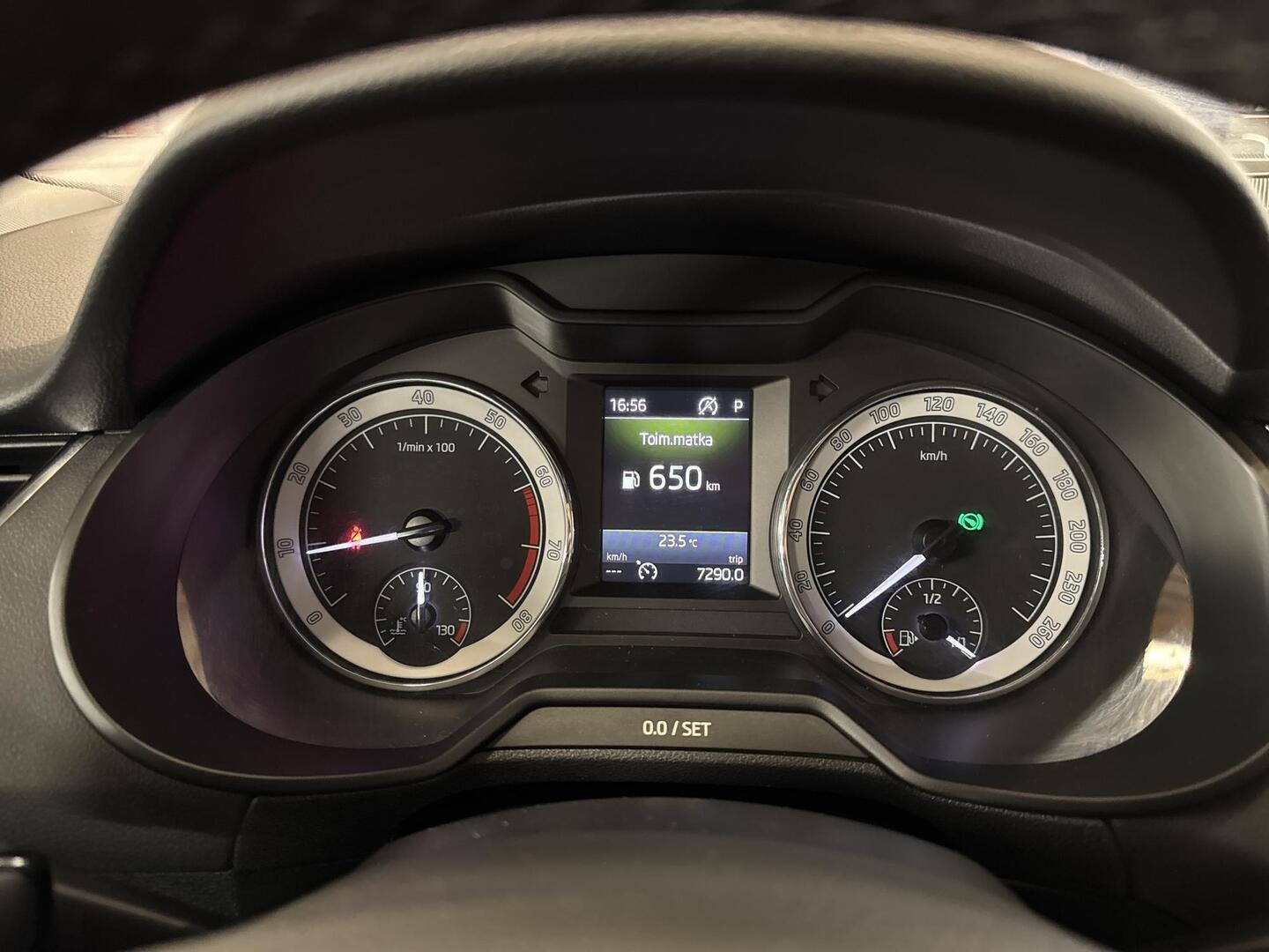 SKODA Octavia 2017