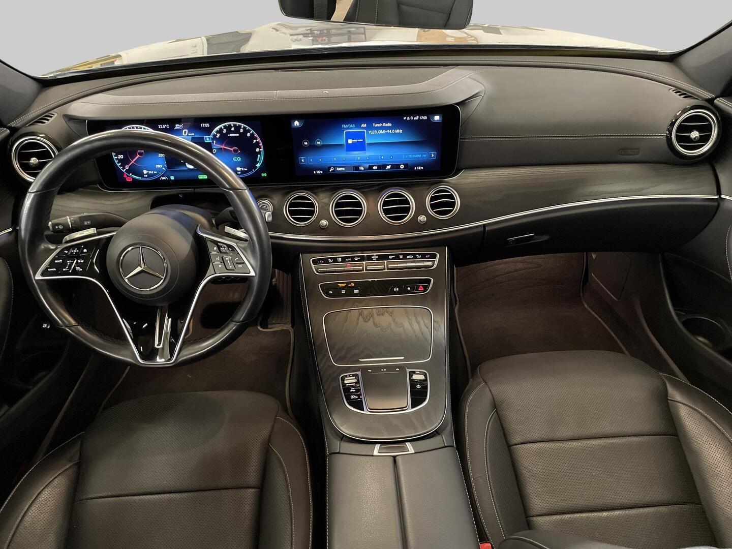 MERCEDES-BENZ E 2021