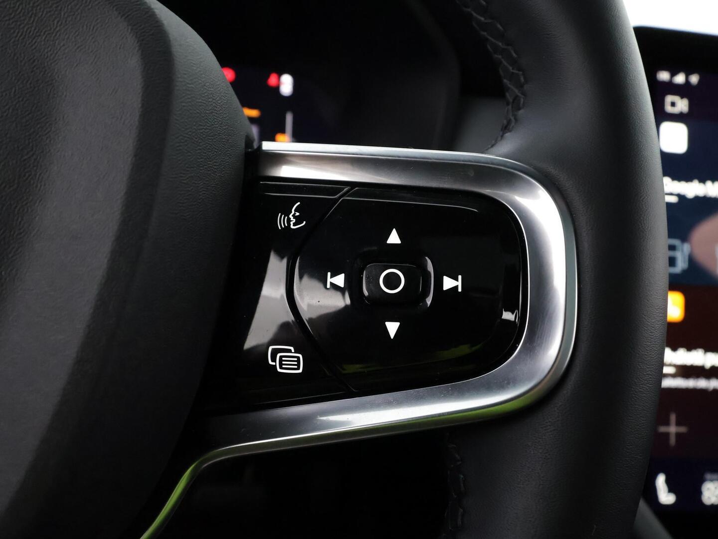POLESTAR 2 2024