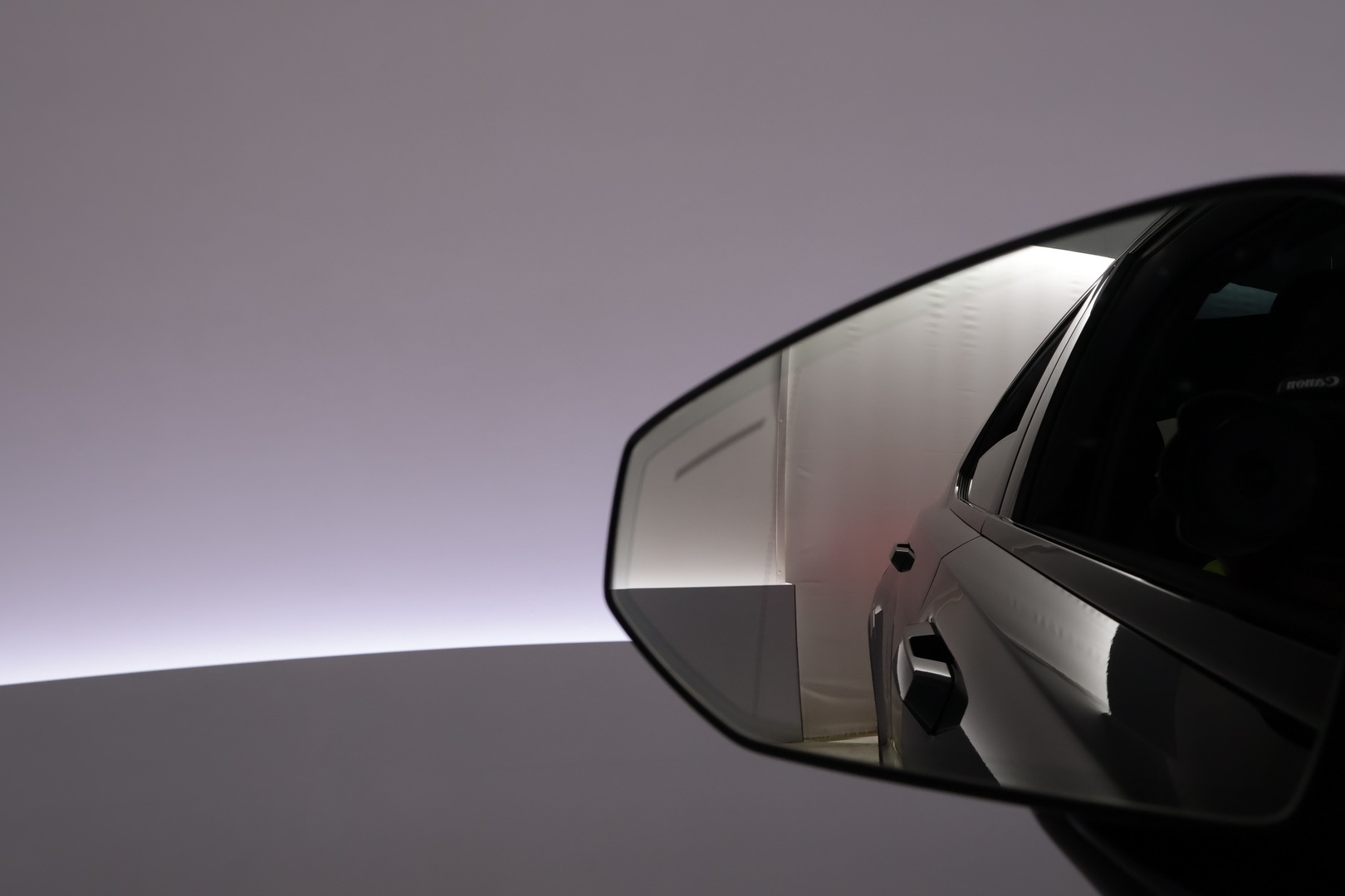 POLESTAR 2 2024