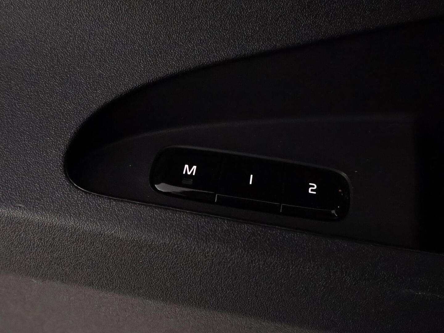 POLESTAR 2 2024