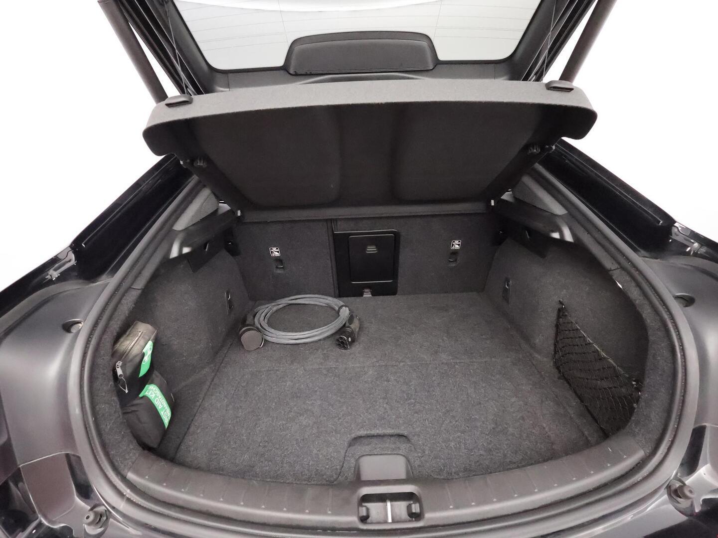 POLESTAR 2 2024