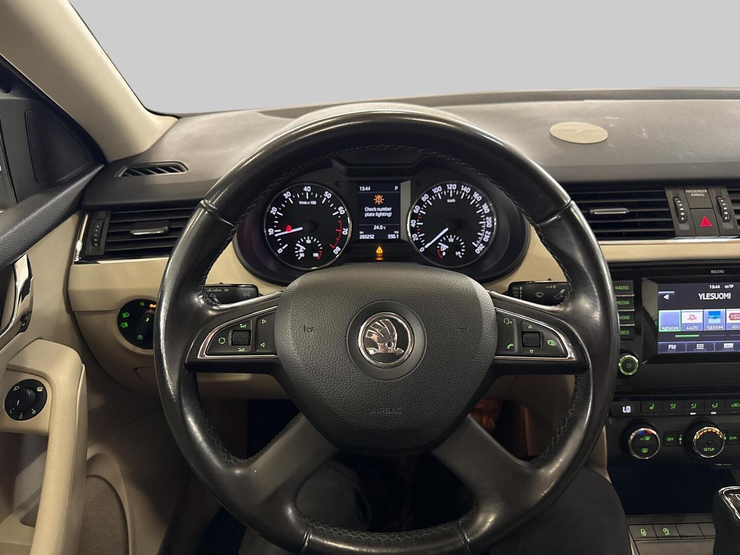 SKODA Octavia 2013