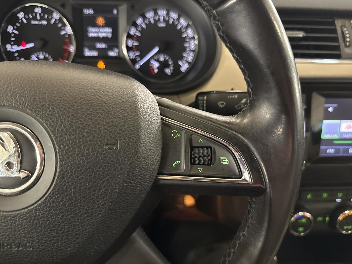 SKODA Octavia 2013