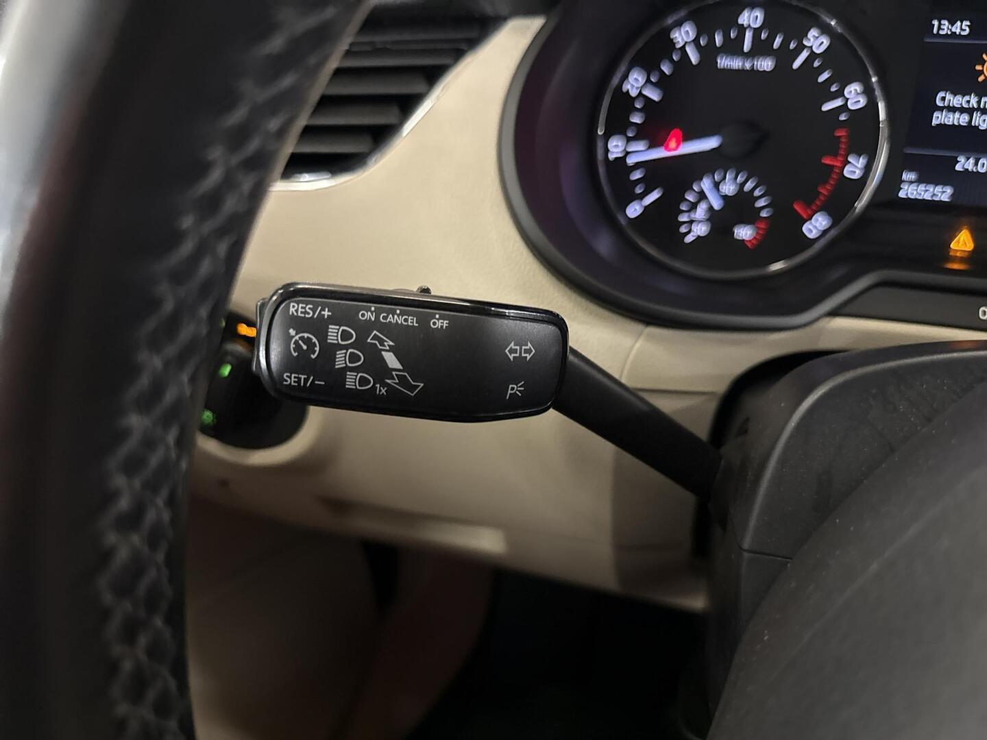 SKODA Octavia 2013