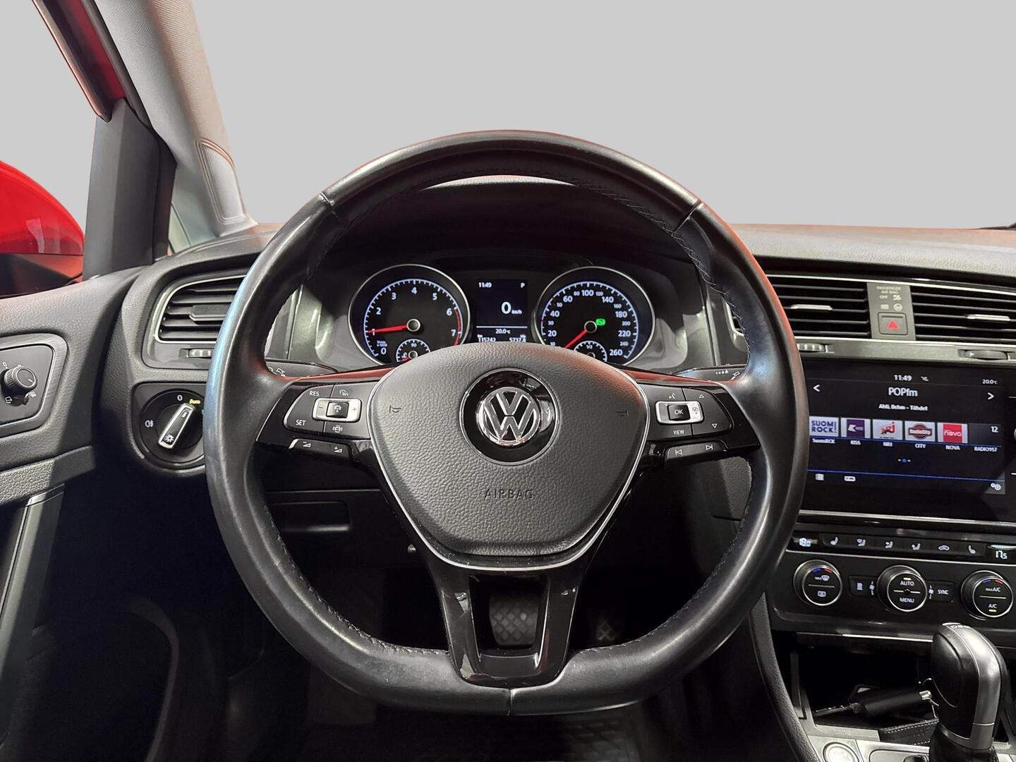 VOLKSWAGEN Golf 2019