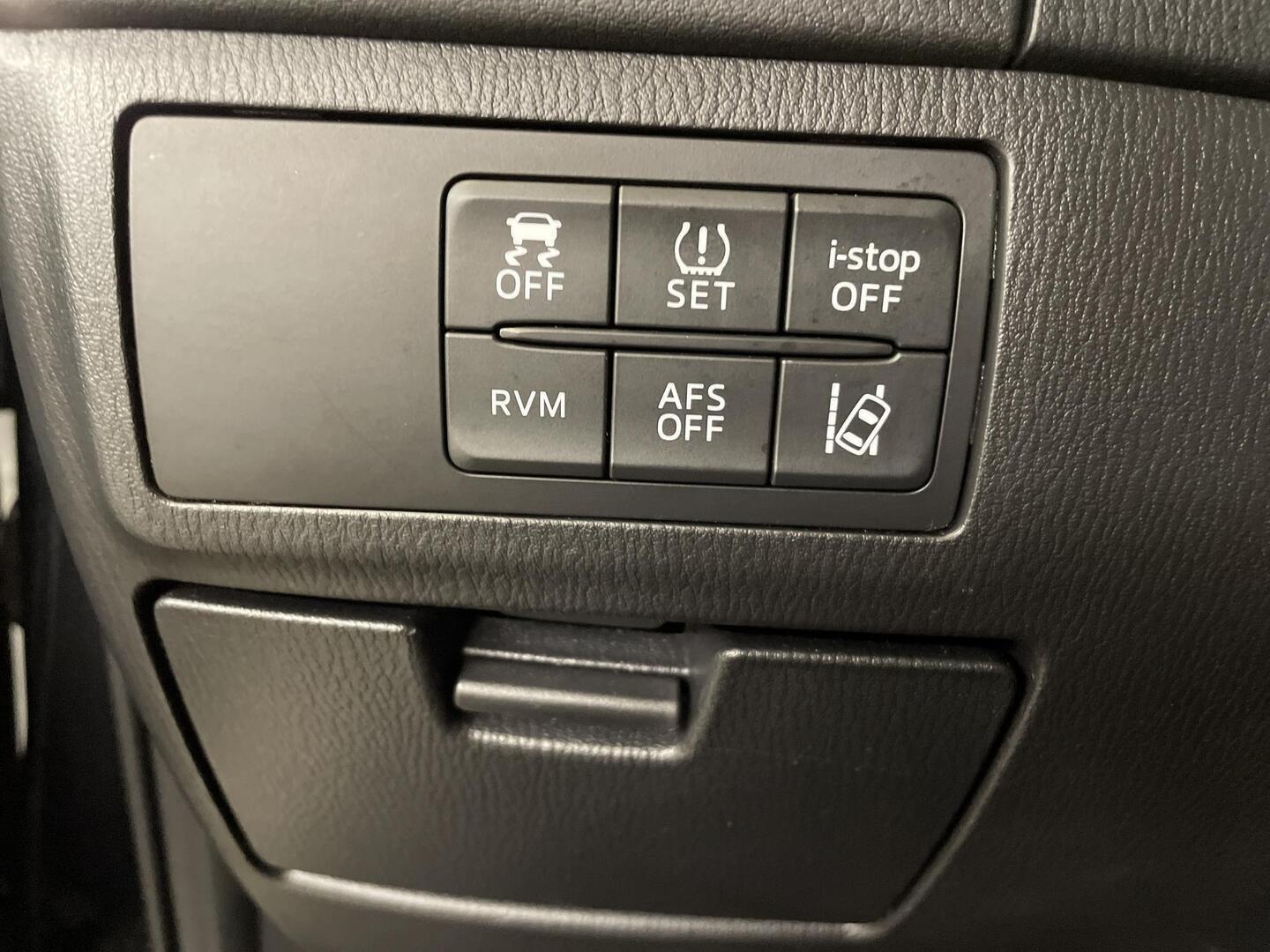 MAZDA Mazda6 2013