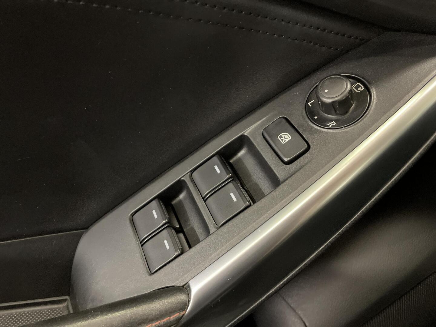 MAZDA Mazda6 2013