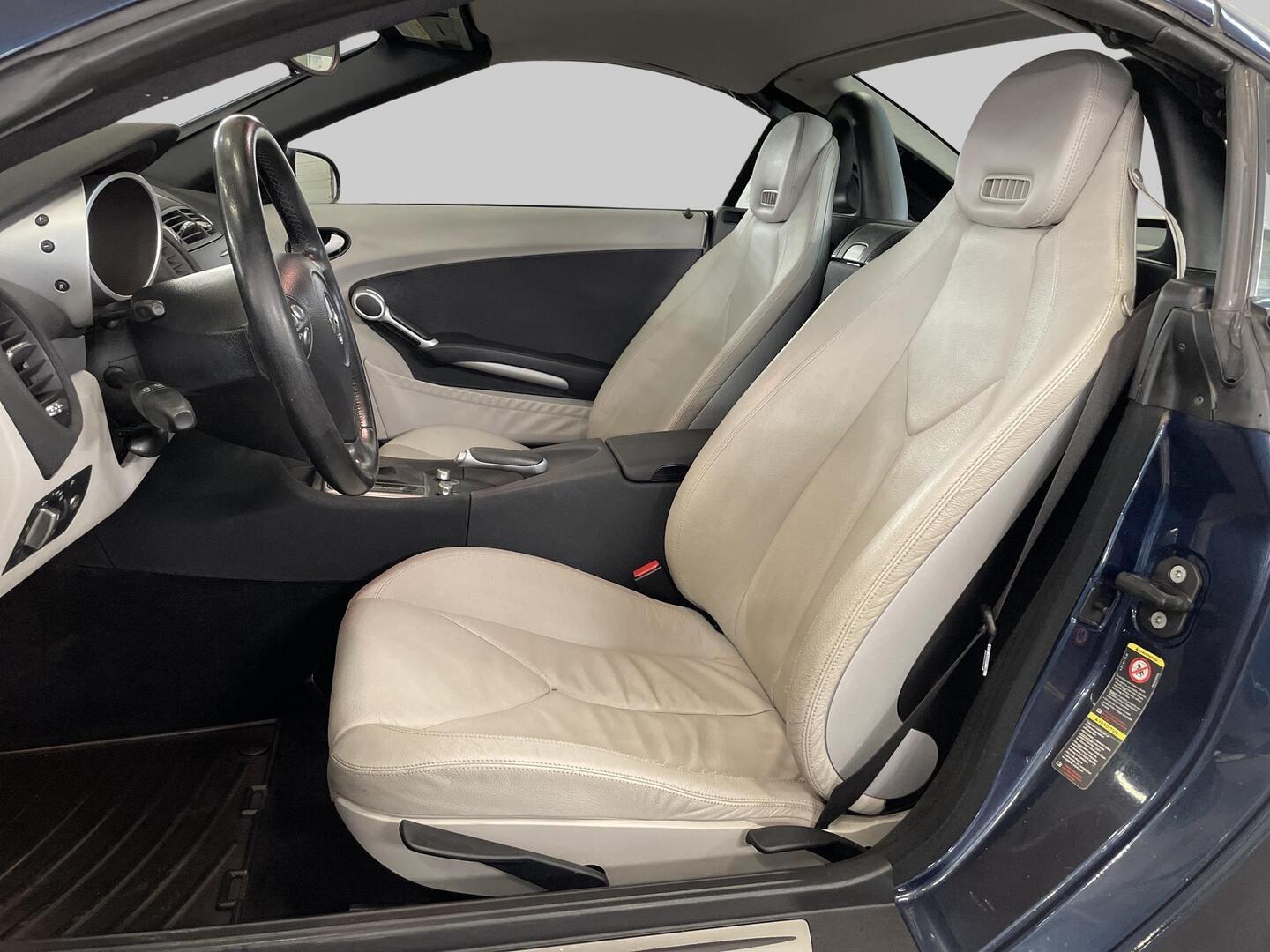 MERCEDES-BENZ SLK 2004