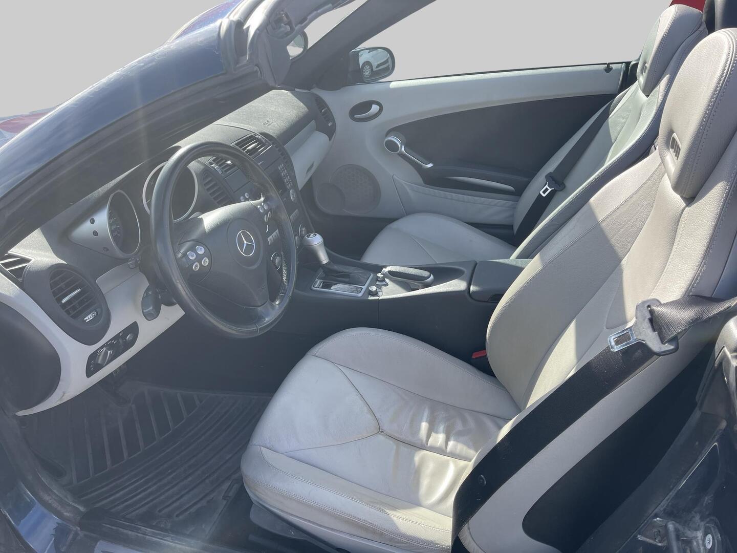 MERCEDES-BENZ SLK 2004